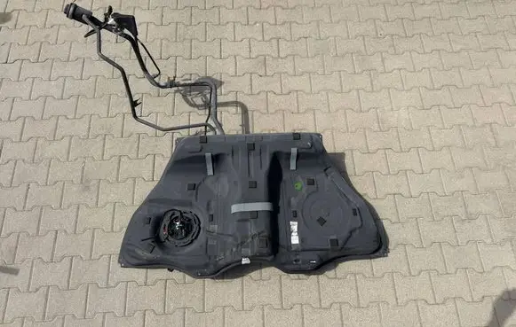 Mercedes-Benz S C217 Fuel tank A2220049699 A22200496