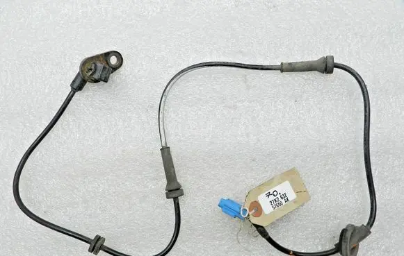 Nissan X-Trail T30 ABS brake wheel speed sensor 47911EQ010