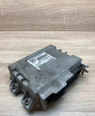 Renault Twingo I Engine control unit/module ECU HOM7700860324 7700871781