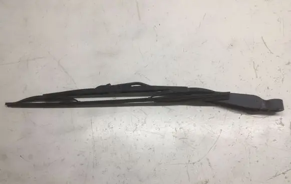 Chrysler PT Cruiser Rear wiper blade 
