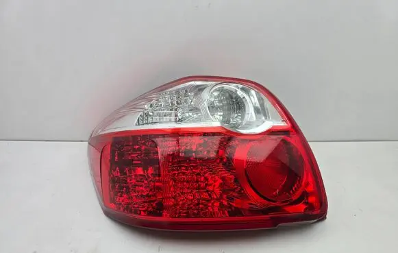 Toyota Auris 150 Rear/tail lights 8155002530 V287AR