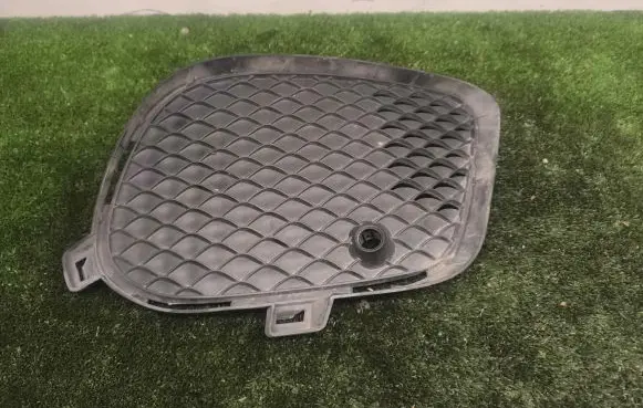 Mercedes-Benz GLE (W166 - C292) Front bumper lower grill A2928855422
