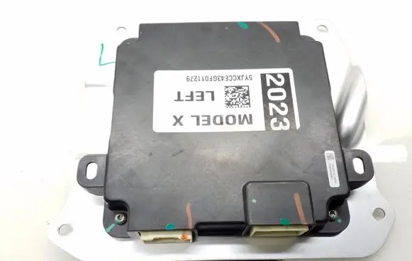 Tesla Model X Door control unit/module 104141900B 103722210C