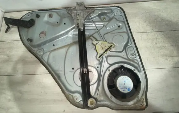 Skoda Superb B5 (3U) Rear window lifting mechanism without motor 3U5839752BD 0720 0379209
