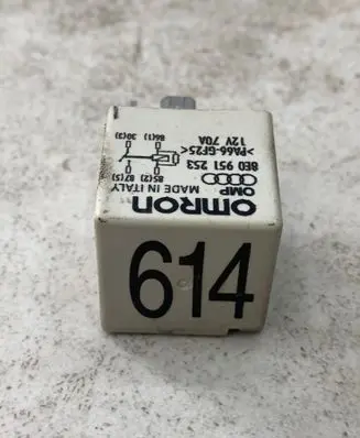 Audi A4 S4 B7 8E 8H Other relay 8E0951253 8522875