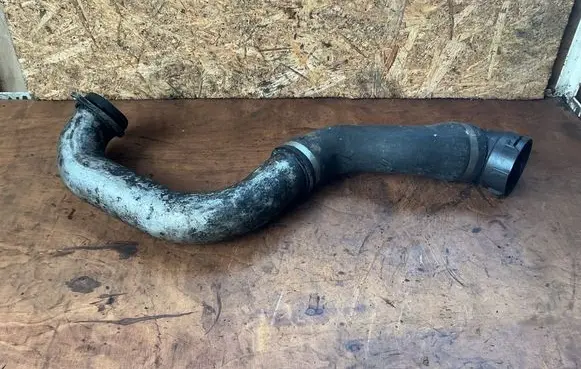 BMW 5 E60 E61 Engine coolant pipe/hose 10305917