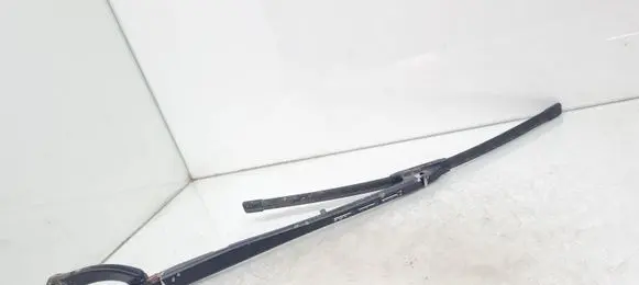 Front wiper blade arm