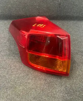 Toyota RAV 4 (XA40) Rear/tail lights 13669