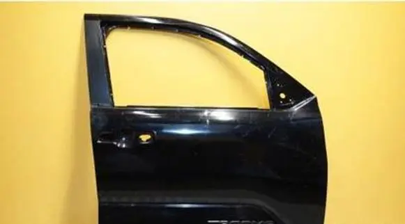 Toyota Tacoma III Front door TOYOTA-TACOMA 1740