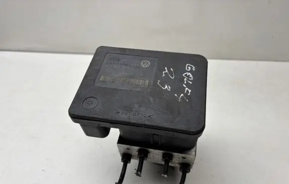 Volkswagen Golf IV ABS Pump 1C0907379D 1J0614417C