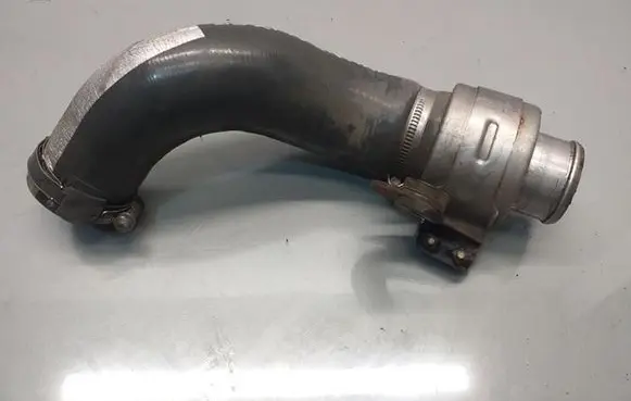 Hyundai ix 55 Intercooler hose/pipe