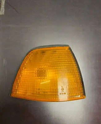 BMW 3 E36 Front indicator light 1387044 155052