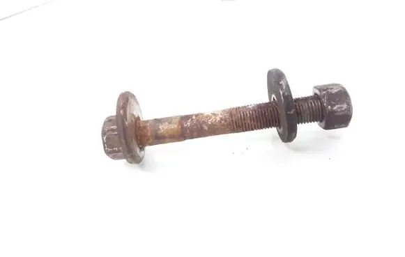 Volkswagen Touareg I Front suspension camber bolt 