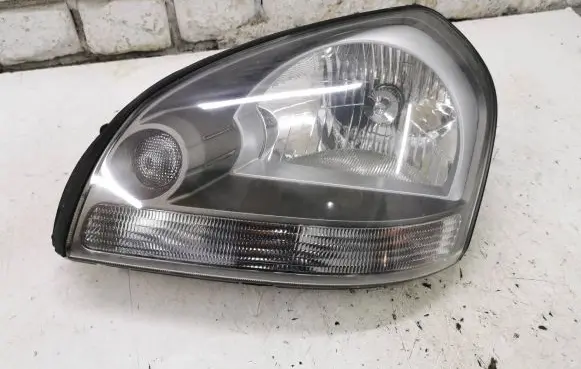 Hyundai Tucson JM Headlight/headlamp 921012EXXX