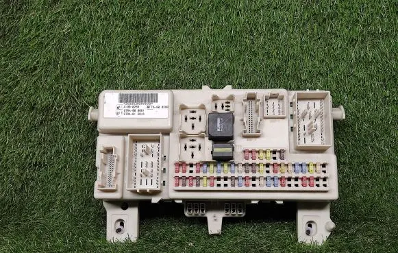 Ford Focus Power management control unit 4M5T14A073BF