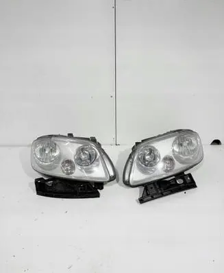 Volkswagen Touran I Headlights/headlamps set 