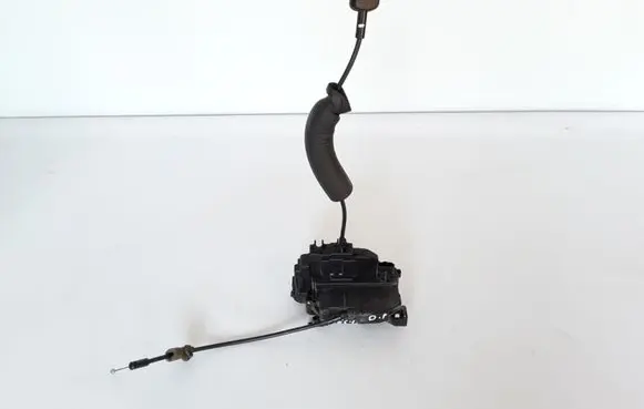 Renault Megane III Front door lock 805020001R