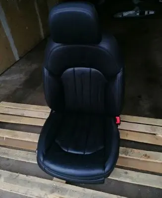 Front passenger seat