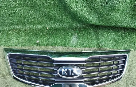 KIA Sportage Front bumper upper radiator grill 863523W000 101112131