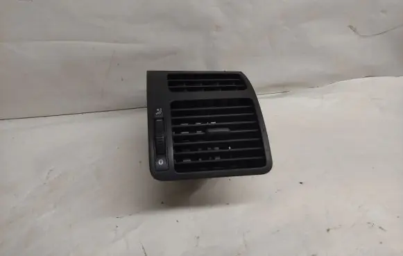 Volkswagen Touran I Dashboard side air vent grill/cover trim 1T0819704A