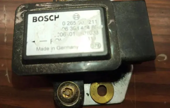 Peugeot 607 ESP acceleration yaw rate sensor 0265005211 9630841480
