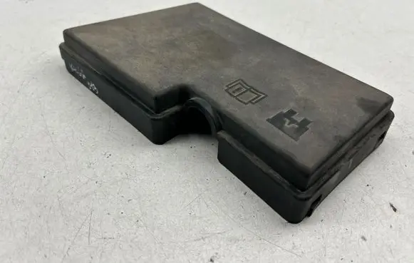 Ford Kuga II Fuse box cover AV6T14A076AB
