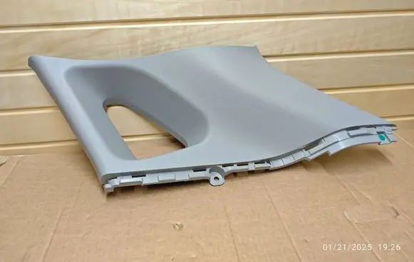 Hyundai Kona I (D)pillar trim (top) 85860DD000