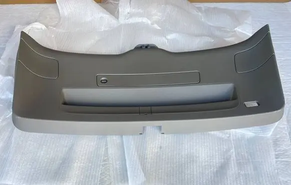 Audi Q5 SQ5 8R Tailgate trim 8R0867979BBLCP 8R0867979B 8R0867979