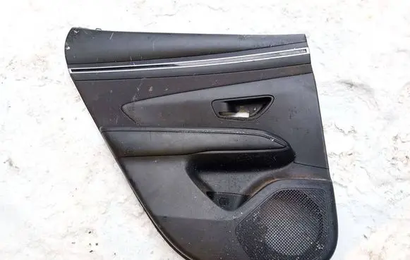 Hyundai Tucson IV NX4 Rear door card panel trim 83310N7001