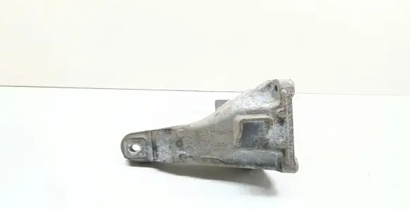 BMW X1 E84 Engine mounting bracket 6777064 22116777064