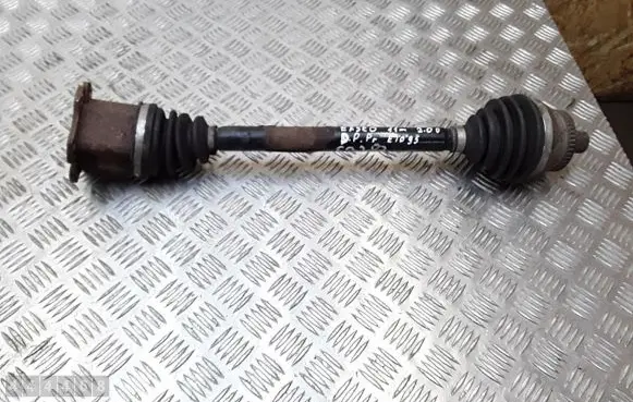 Seat Exeo (3R) Front driveshaft 8e0407272at
