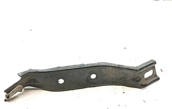 Mercedes-Benz A W176 Fender mounting bracket A1766280114