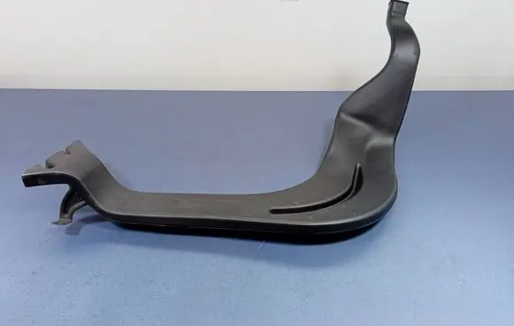 Porsche Cayenne (92A) Air intake hose/pipe 7P0819656