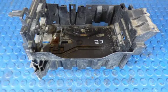 Opel Corsa E Battery box tray CART13498274 13498274