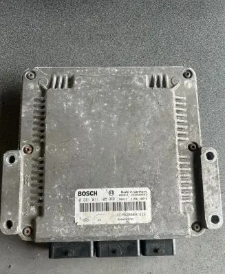 Renault Master II Engine control unit/module 0281011105 8200241786 8200091432