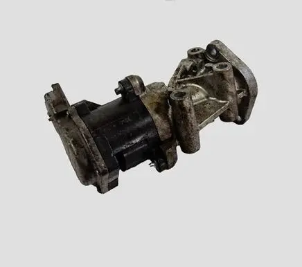 Jaguar S-Type EGR valve 4R8Q9D475BC