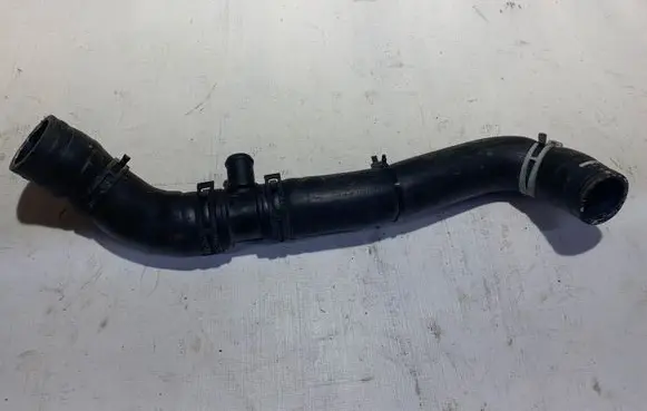 Land Rover Range Rover Sport L494 Engine coolant pipe/hose HPLA8286DA CV1KA