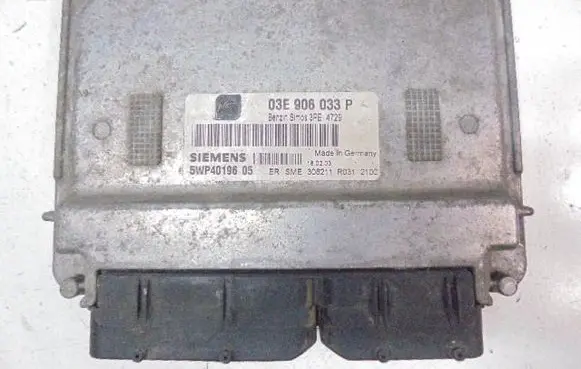 Volkswagen Polo Engine control unit/module ECU 03E906033P