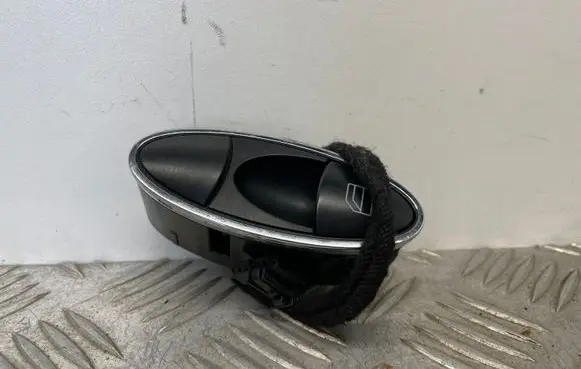 Mercedes-Benz E W211 Electric window control switch A2118219958