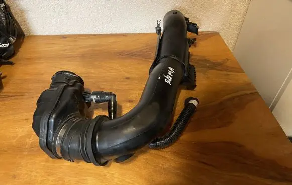 Ford Puma Air intake duct part L1B19C623BA