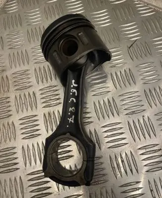 Jeep Grand Cherokee (WJ) Piston with connecting rod