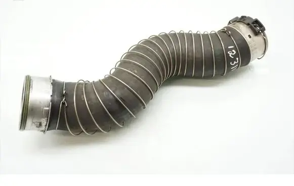 BMW 3 E90 E91 Intercooler hose/pipe