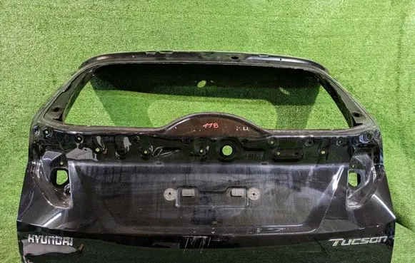 Hyundai Tucson IV NX4 Truck tailgate 