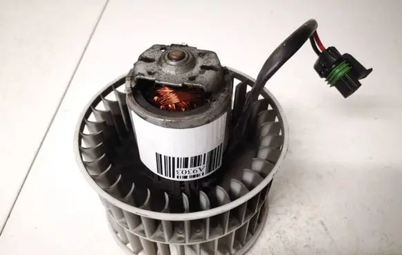 Renault Espace III Heater fan/blower 0130063506