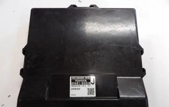 Toyota Auris E180 Other control units/modules 8968102030 MB2850001813