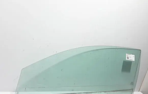 Volvo C30 Front door window/glass (coupe) 31386659