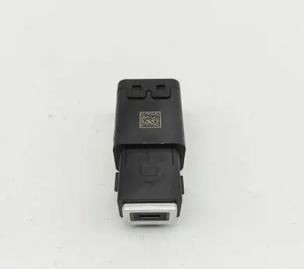 Peugeot 308 USB socket connector 98313506VV 98380610VV