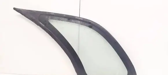 Nissan Almera Rear side window 