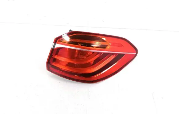 BMW 2 F46 Rear/tail lights 7330474