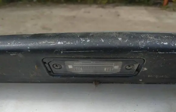 Volkswagen Polo IV 9N3 Number plate light